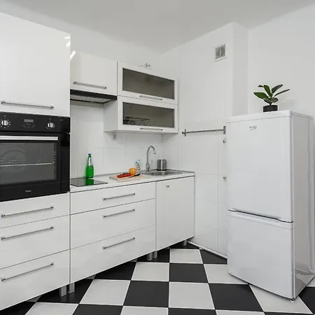 Lumina I Comfort 2-rooms I Zlote Tarasy * Warszawa